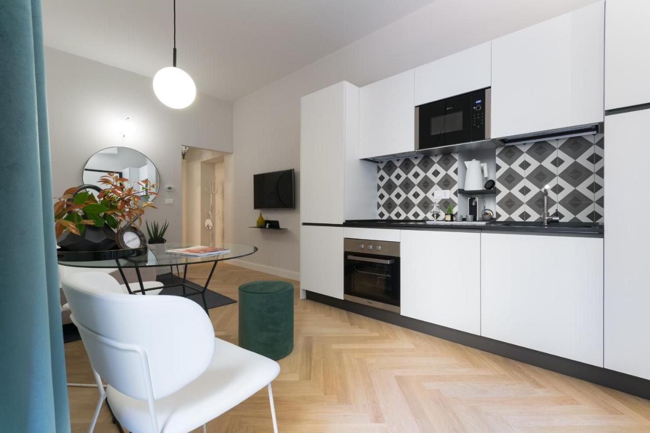 Sphera Bologna, Design Suite Under The Two Towers 外观 照片
